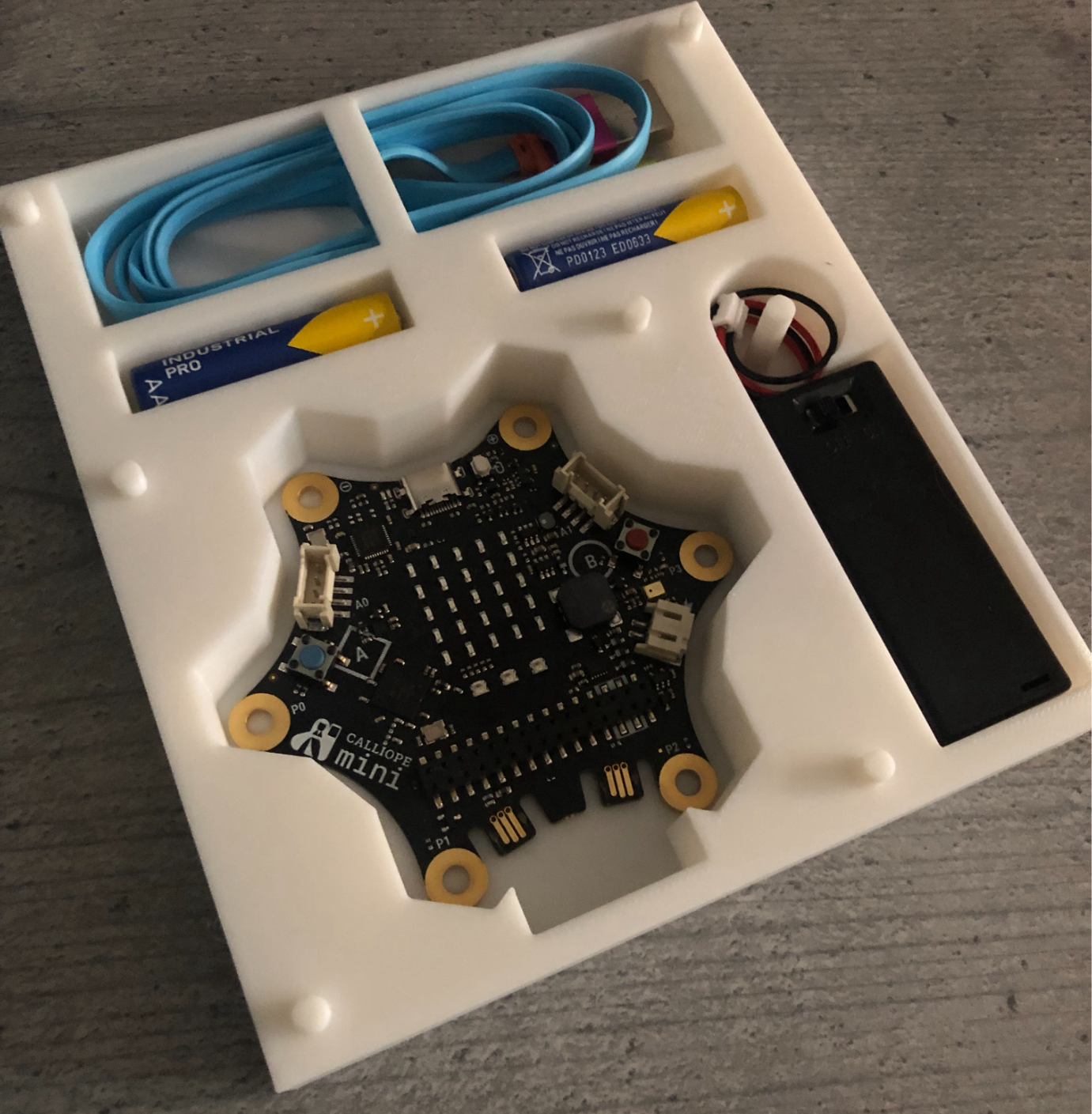Calliope Case (stapelbar)